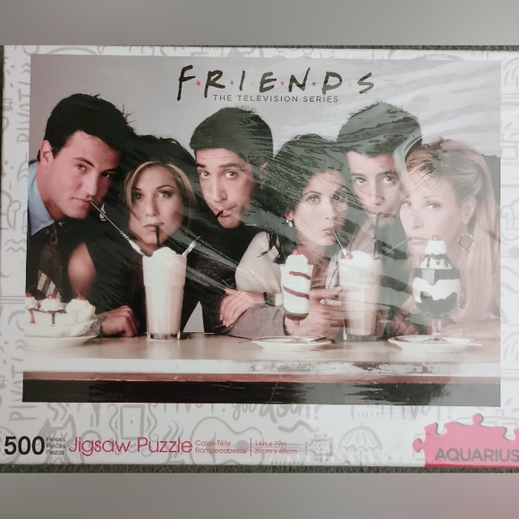 AQUARIUS FRIENDS The TV Series 500 PCs Jigsaw Puzzle - Picture 1 of 3